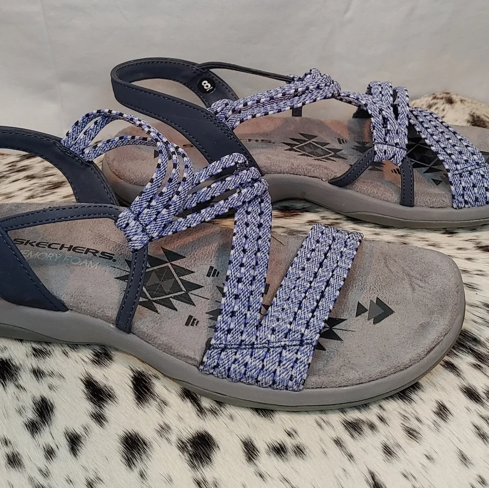 Skechers lightweight sandals